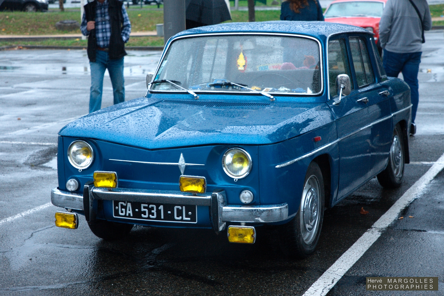 Renault 8 Major-05.jpg